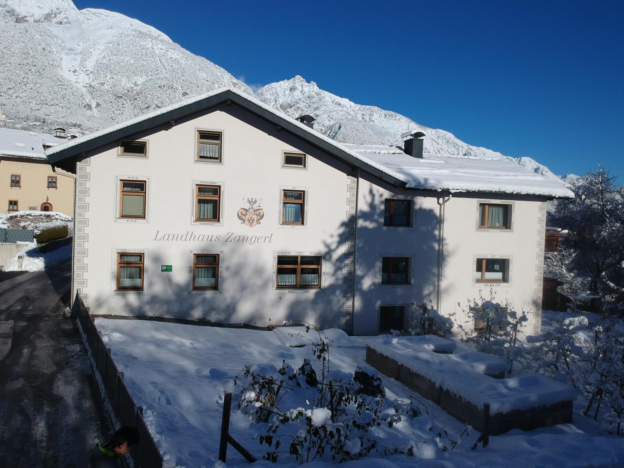 Landhaus Zangerl - Kobelerhof Landeck Exterior foto